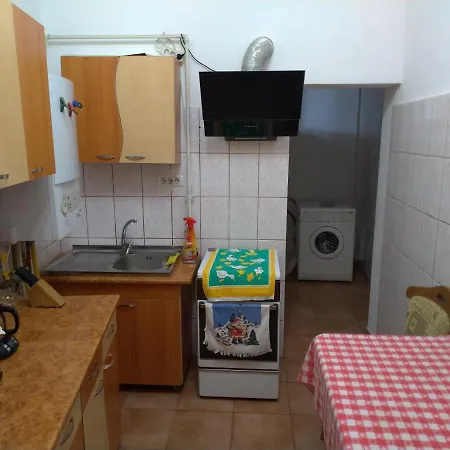Ferdinand, Ultracentral Constanta, 2 Camere, Max 4 Persoane Apartmán
