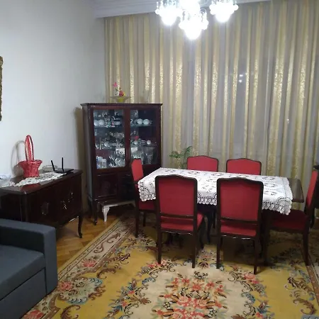 Ferdinand, Ultracentral Constanta, 2 Camere, Max 4 Persoane * Constanta