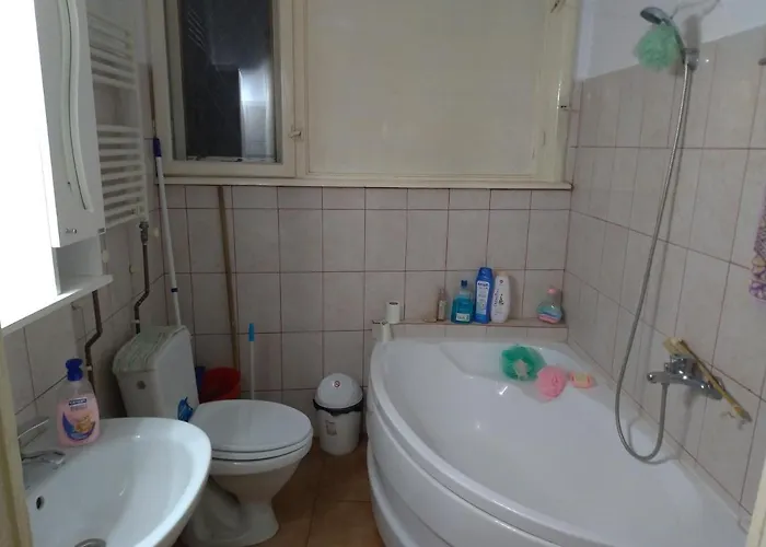 Ferdinand, Ultracentral Constanta, 2 Camere, Max 4 Persoane アパート コンスタンツァ