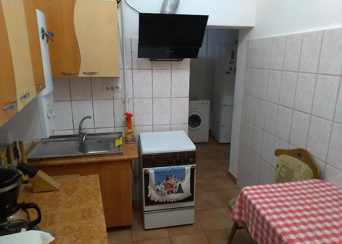 アパート Ferdinand, Ultracentral Constanta, 2 Camere, Max 4 Persoane