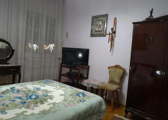 Ferdinand, Ultracentral Constanta, 2 Camere, Max 4 Persoane * コンスタンツァ